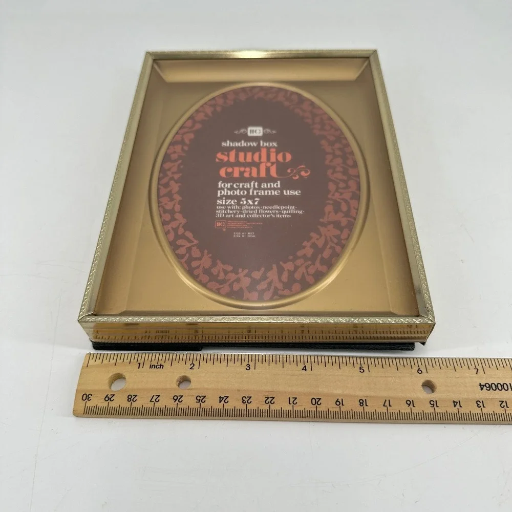 IIC Studio Craft Gold Shadow Box Photo Frame 5x7 Oval Mat Tabletop Wall Mount